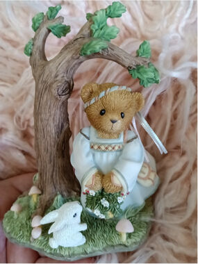 Cherished Teddies 2005 Maid Marian with Tree Mushrooms Bunny Flowers Bear